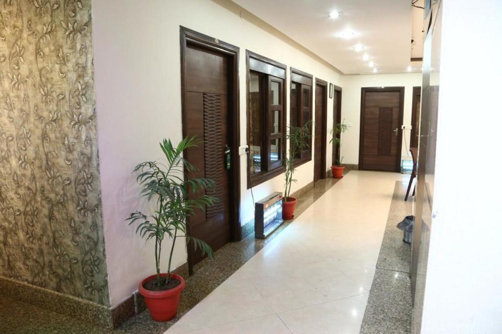 Chandīgarh Hotel Diamond Inn מראה חיצוני תמונה
