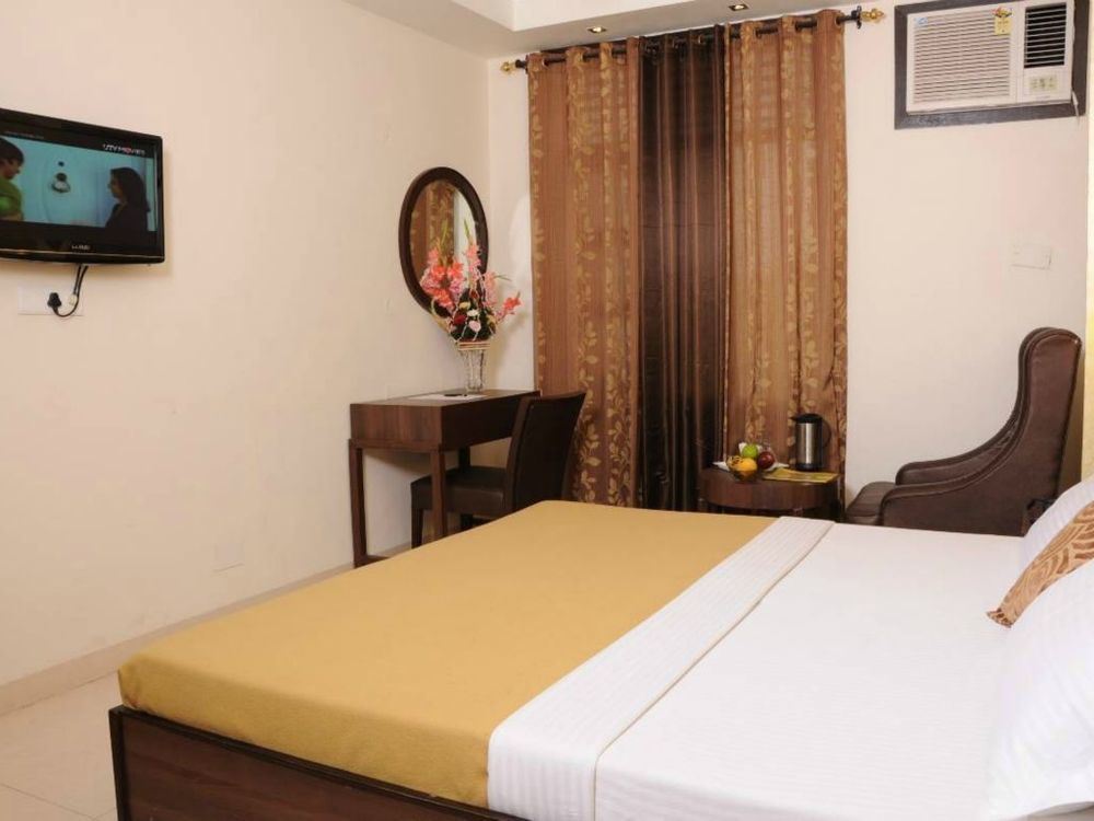 Chandīgarh Hotel Diamond Inn מראה חיצוני תמונה